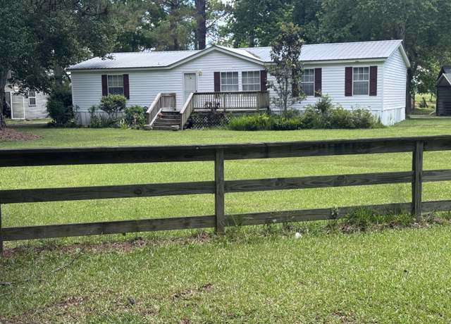 Property at 13 Wee Hope Loop, Walterboro, SC 29488, 3 beds, 2 baths