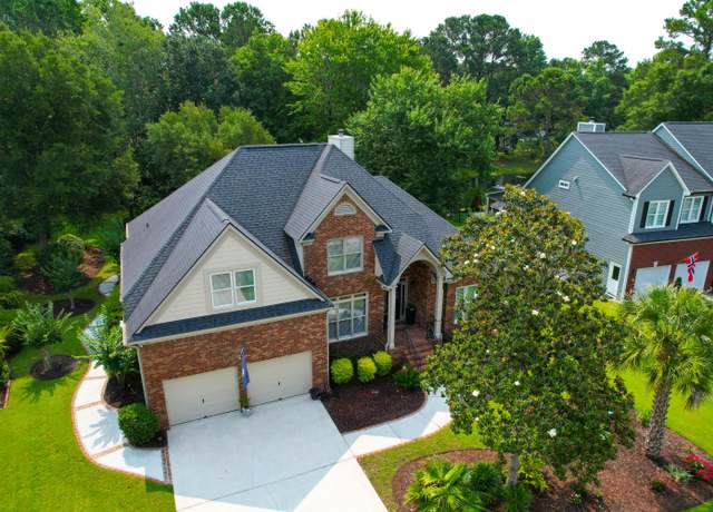 Property at 2791 Gaston Gate, Mount Pleasant, SC 29466, 5 beds, 3 baths