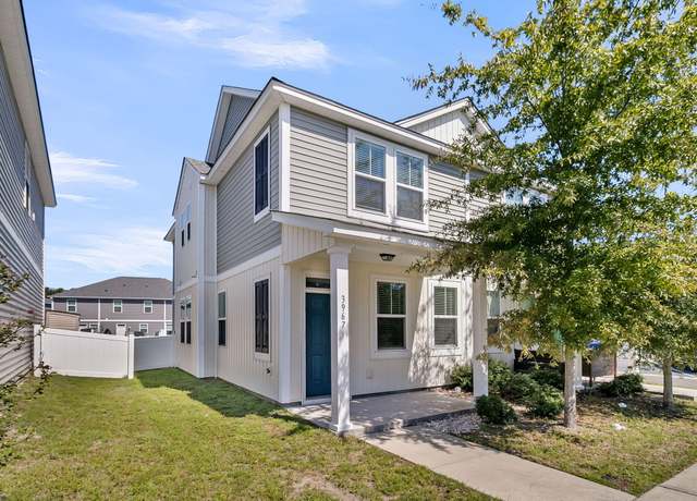 Property at 3967 Gullah Ave, North Charleston, SC 29405, 2 beds, 2.5 baths