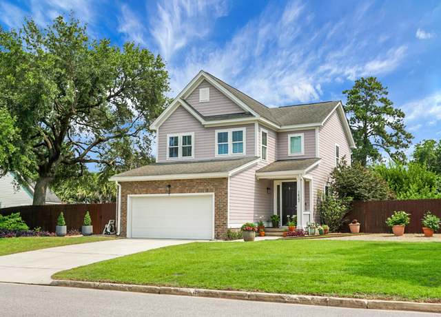 Property at 1422 Iroquois St, North Charleston, SC 29405, 3 beds, 2.5 baths