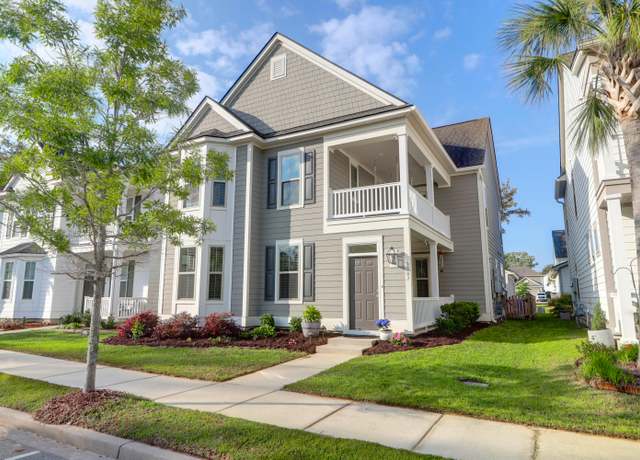 Property at 1907 Mossdale Dr, Johns Island, SC 29455, 4 beds, 3.5 baths