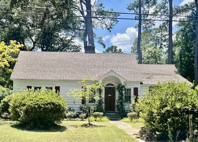 Property at 213 May St, Walterboro, SC 29488, 2 beds, 2 baths