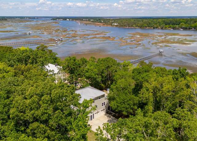 Property at 1510 Old Rosebud Trl, Awendaw, SC 29429, 5 beds, 5 baths