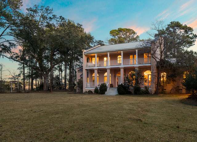 Property at 8340 Crooked Creek Ln, Edisto Island, SC 29438, 6 beds, 6.5 baths