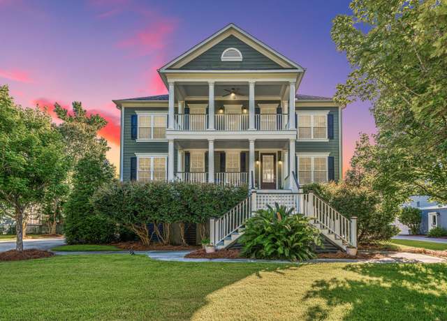 Property at 3074 Yachtsman Drive Dr, Mount Pleasant, SC 29466, 5 beds, 4 baths