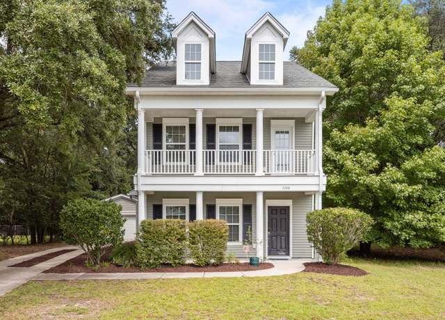 Property at 3288 Comsee Ln, Johns Island, SC 29455, 3 beds, 2.5 baths
