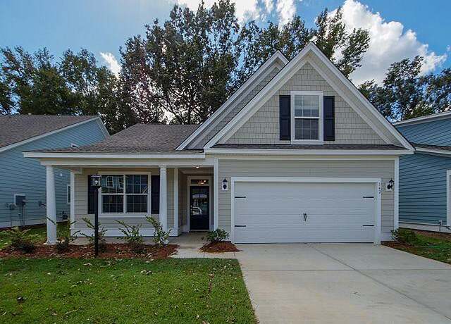 Property at 753 Maynard Ln, Summerville, SC 29486, 4 beds, 3 baths