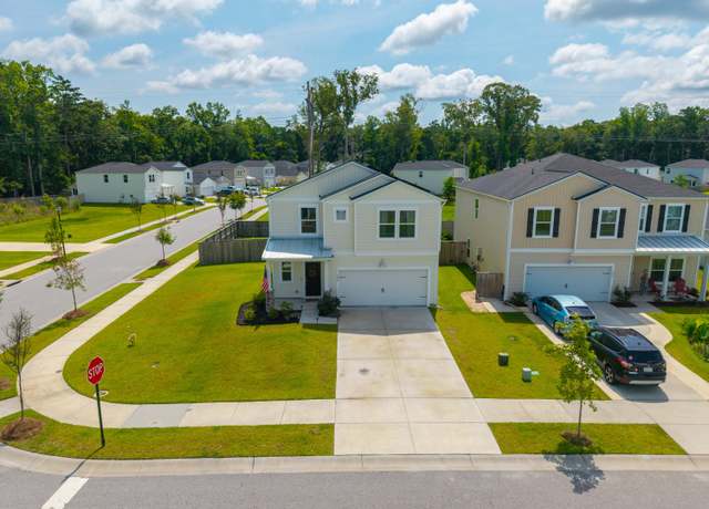 Property at 602 Jancus St, Charleston, SC 29414, 5 beds, 2.5 baths