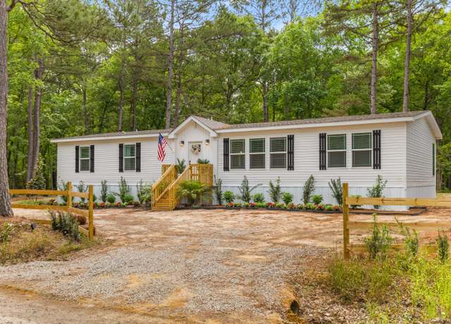 Property at 637 Murphy Bay Dr, Cross, SC 29436, 3 beds, 2.5 baths