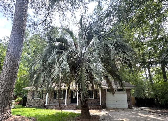 Property at 510 Golf Rd, Summerville, SC 29483, 3 beds, 2 baths