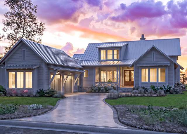 Property at 111 Peninsula Dr, Ravenel, SC 29470, 5 beds, 4.5 baths