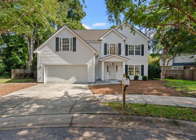 Property at 800 Heyward Cove Pl, Charleston, SC 29412, 4 beds, 2.5 baths