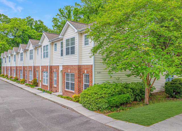 Property at 241 Howle Ave Unit H, Charleston, SC 29412, 2 beds, 2.5 baths