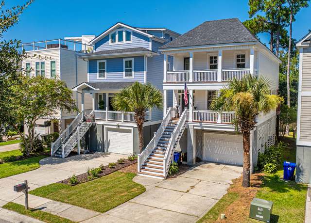 Property at 3006 S Shore Dr, Charleston, SC 29407, 3 beds, 2.5 baths