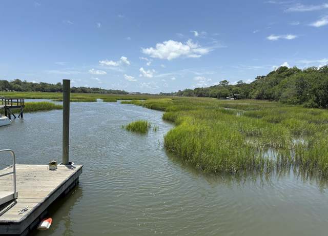Property at 1054 Anna Knapp Blvd Unit 3a, Mount Pleasant, SC 29464, 2 beds, 2 baths