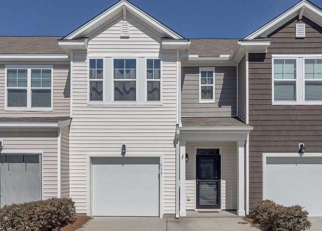 Property at 619 Hilchot Dr, Summerville, SC 29486, 3 beds, 2.5 baths