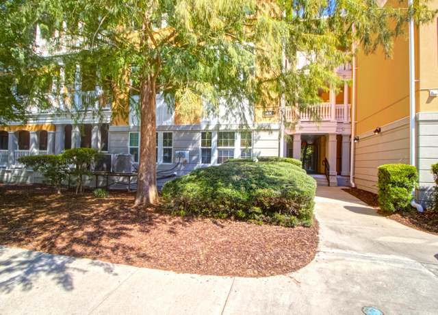 Property at 1427 Telfair Way, Charleston, SC 29412, 2 beds, 2 baths