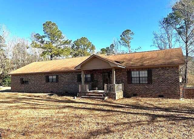 Property at 303 White House Pond Rd, Harleyville, SC 29448, 3 beds, 2 baths