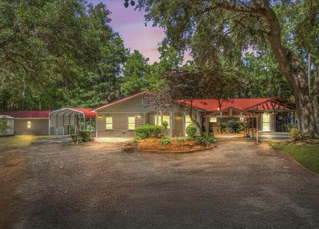 Property at 1010 Black Oak Rd, Bonneau, SC 29431, 3 beds, 3 baths