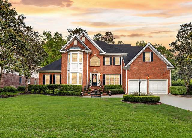 Property at 8662 W Fairway Woods Dr, North Charleston, SC 29420, 5 beds, 3.5 baths