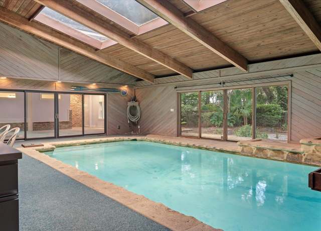 Property at 1422 Alden Dr, Charleston, SC 29407, 6 beds, 5 baths