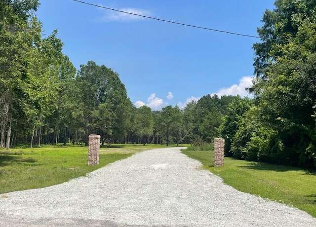 Property at 2 Grooms Rd, Cross, SC 29436
