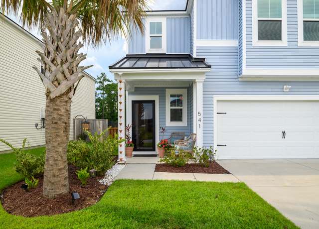 Property at 541 Spanish Wells Rd, Summerville, SC 29486, 4 beds, 2.5 baths