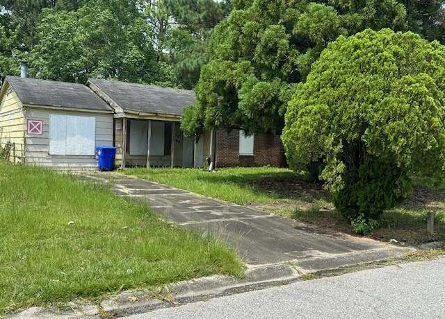 Property at 3280 Vinewood Pl, North Charleston, SC 29420, 3 beds, 2 baths