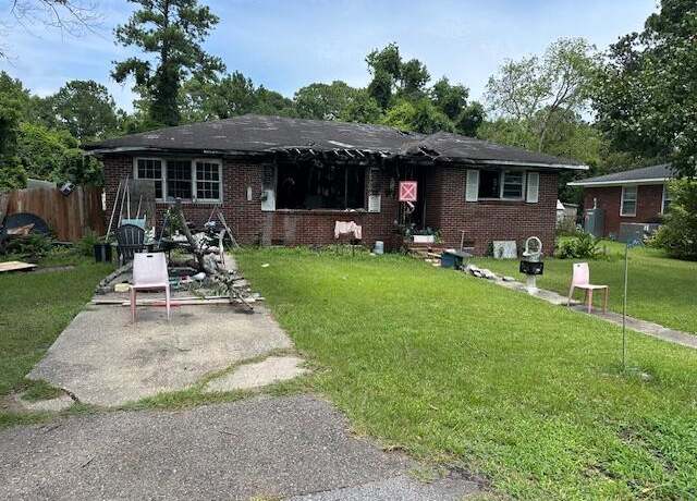 Property at 6322 Brandt St, North Charleston, SC 29406, 3 beds