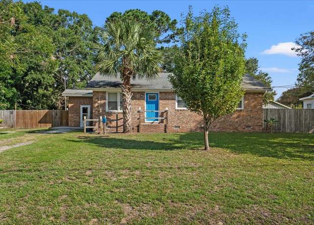 Property at 1338 Garrison St, Charleston, SC 29412, 2 beds, 1 bath