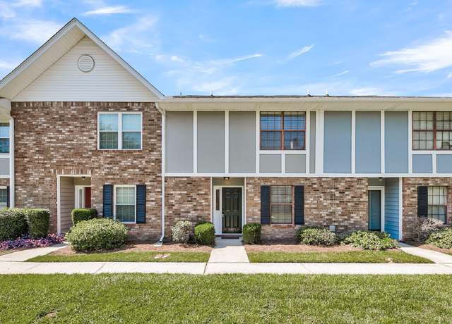 Property at 2912 Oxford Pl, Charleston, SC 29414, 2 beds, 2.5 baths