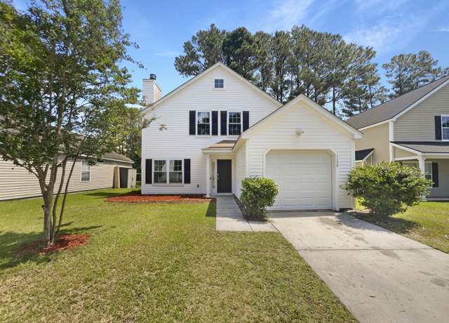 Property at 1128 Peninsula Cove Dr, Charleston, SC 29492, 4 beds, 2 baths