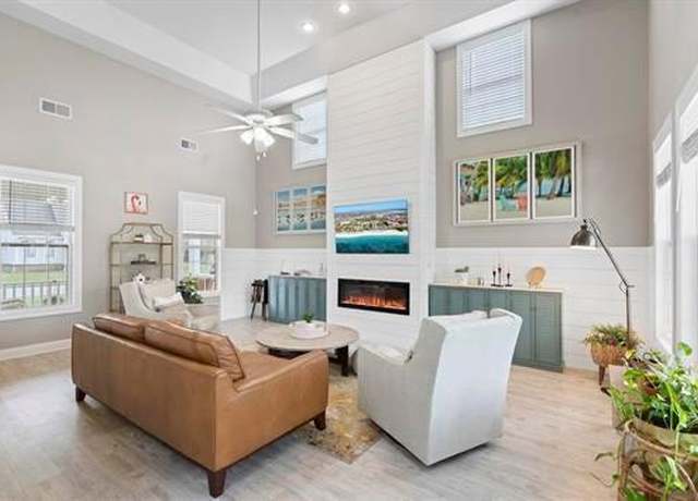 Property at 441 Garden Ave, Georgetown, SC 29440, 5 beds, 3 baths