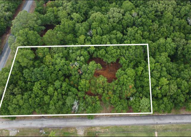 Property at 7 Francis Marion Blvd, Summerton, SC 29148