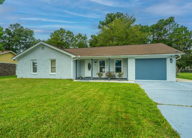 Property at 133 Marion Rd, Summerville, SC 29486, 4 beds, 3 baths