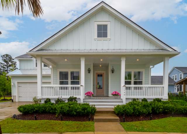Property at 1740 Agate Bay Dr, Mount Pleasant, SC 29466, 4 beds, 4 baths