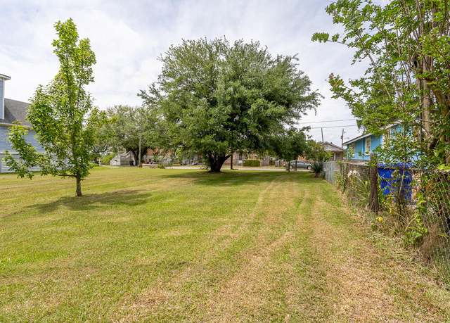 Property at 2303 Peonie Ave, North Charleston, SC 29405