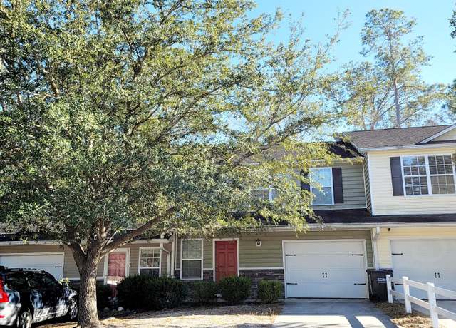 Property at 211 Tyner Trl, Summerville, SC 29486, 3 beds, 2.5 baths