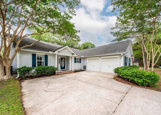 Property at 1922 Cedar Petal Ln, Charleston, SC 29414, 4 beds, 2 baths