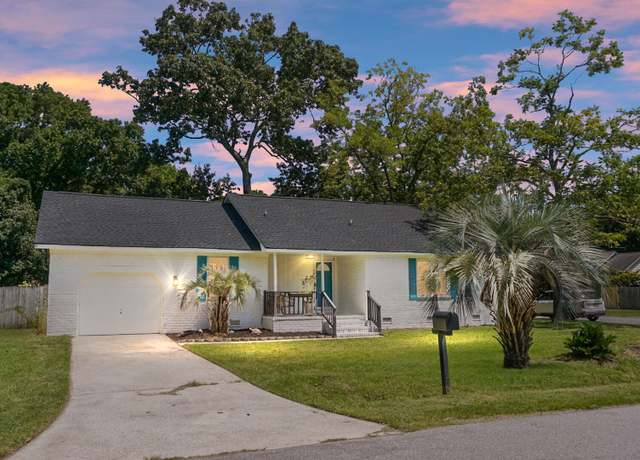Property at 1520 Wakendaw Rd, Mount Pleasant, SC 29464, 4 beds, 2 baths