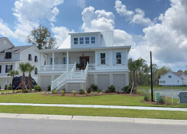Property at 3866 Delinger Dr, Mt Pleasant, SC 29466, 4 beds, 4.5 baths