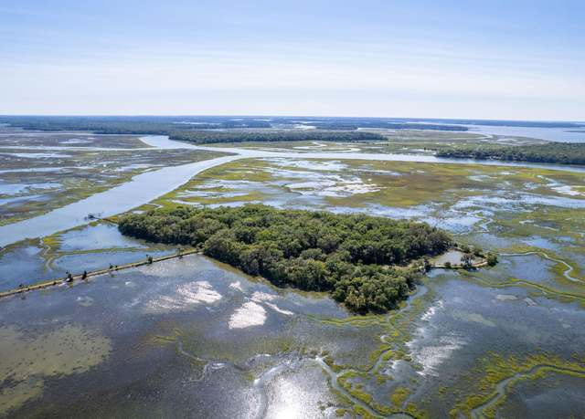 Property at 101 Kingston Key Rd, Saint Helena Island, SC 29920