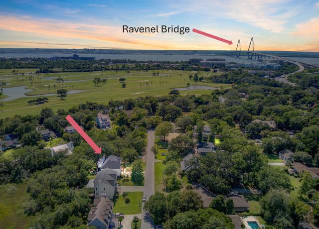 Property at 261 Palm St, Mount Pleasant, SC 29464, 3 beds, 2.5 baths