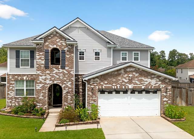 Property at 1203 Saffron Ln, Hanahan, SC 29410, 3 beds, 2.5 baths