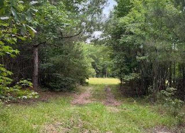 Property at 7082 M W Rickenbaker Rd, Summerton, SC 29148