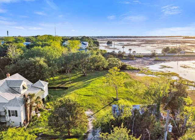 Property at 2298 Raven Dr, Sullivans Island, SC 29482