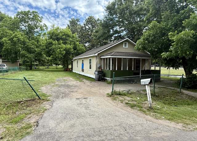 Property at 1902 Clifton St, North Charleston, SC 29406, 3 beds, 1 bath