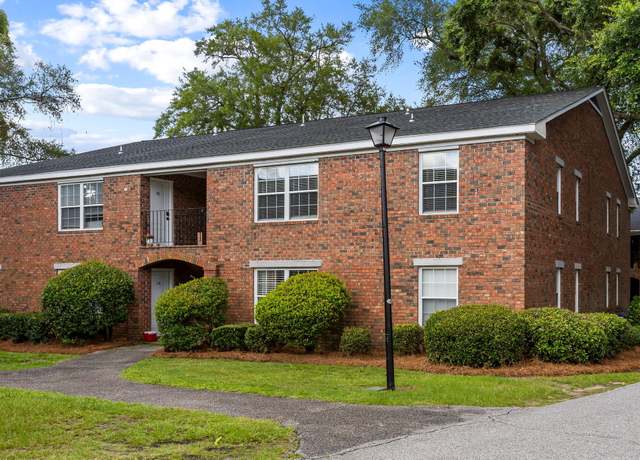 Property at 1240 Fairmont Ave #15, Mount Pleasant, SC 29464, 2 beds, 1 bath