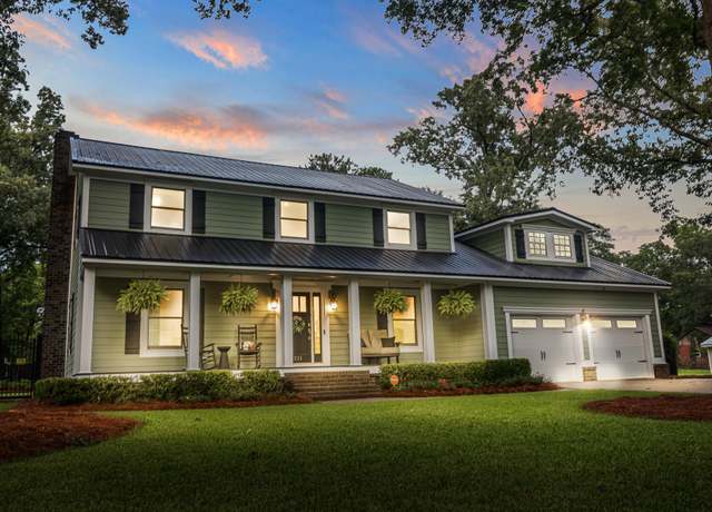 Property at 1211 Dennis Blvd, Moncks Corner, SC 29461, 4 beds, 2.5 baths