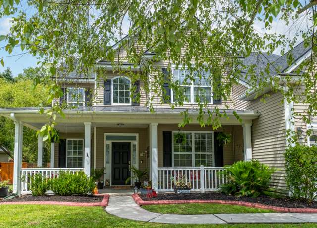 Property at 125 Spring Meadows Dr, Summerville, SC 29485, 6 beds, 4 baths